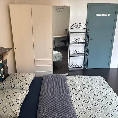 Situee Au Coeur De Avec Sdb Privee Homestay
